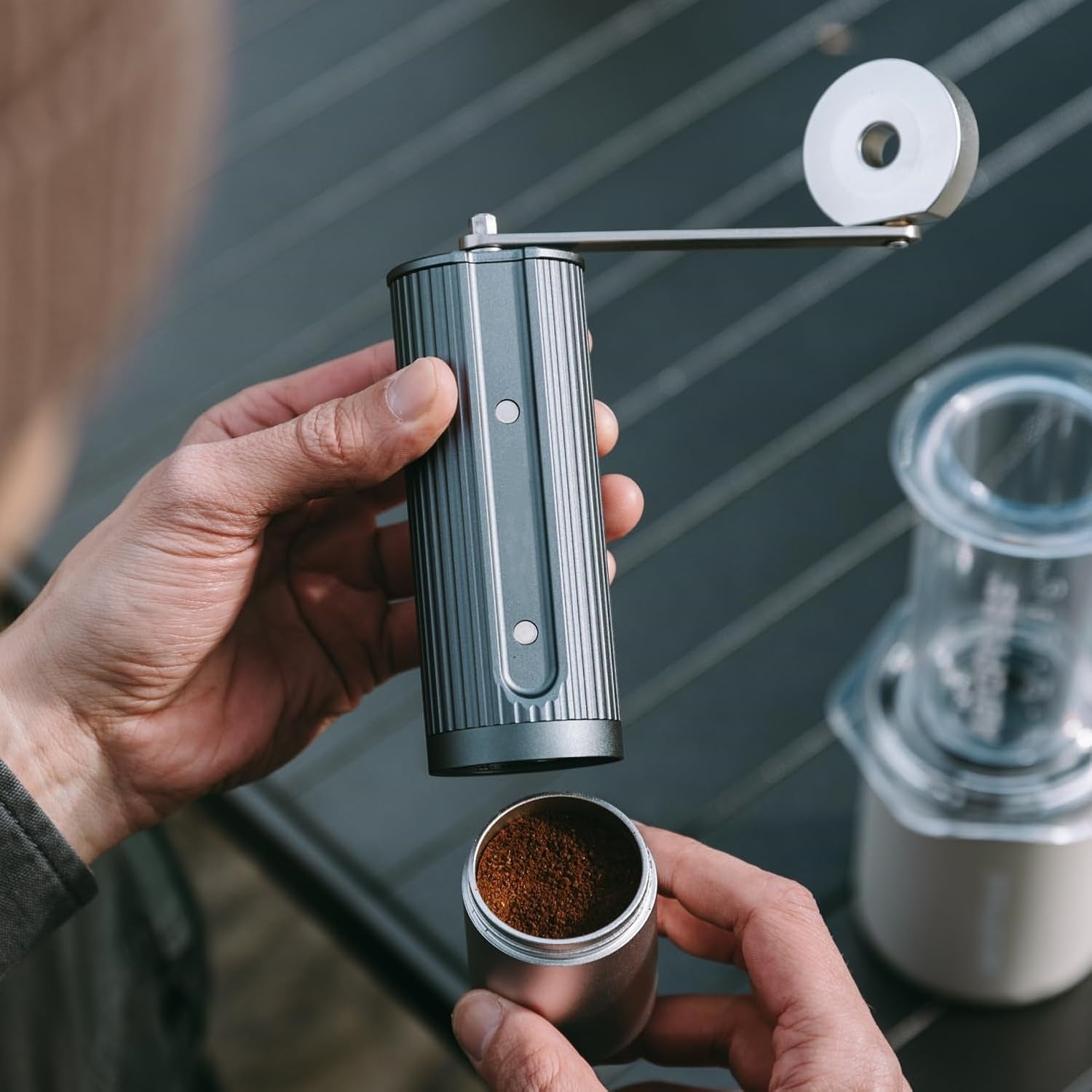 Portable Manual Coffee Grinder with 60 Precision Grind Settings